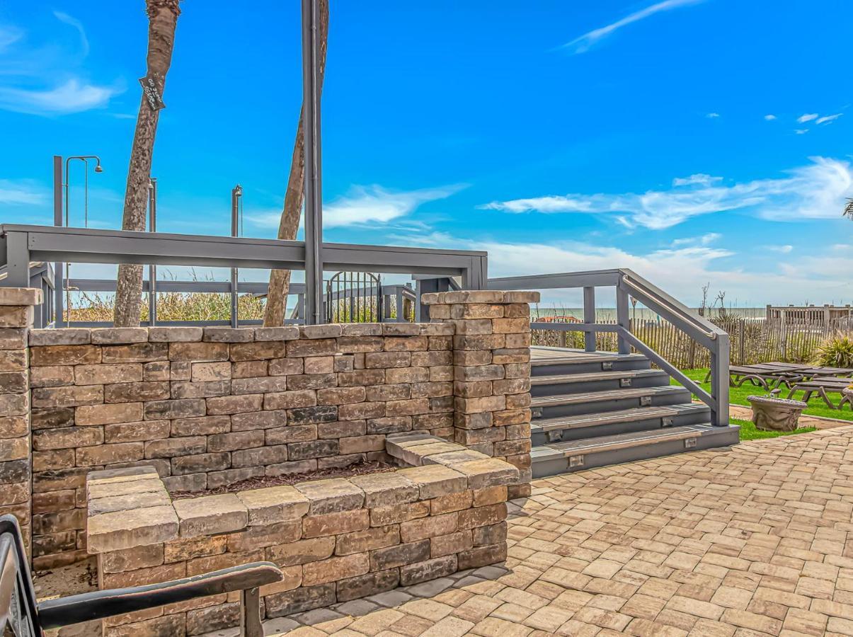 Ocean Reef Resort - Direct Oceanfront Studio - Nicely Updated! Perfect For 2-4 Guests! Unit 401 Myrtle Beach Ngoại thất bức ảnh